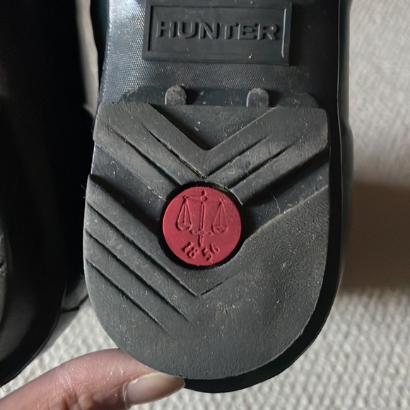 Hunter tall boots - Picture 3 of 8